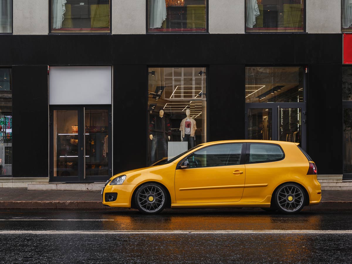 Kenwood DRV-A610W 4K UHD DashCam 12/24V/App/ 64GB MicroSD