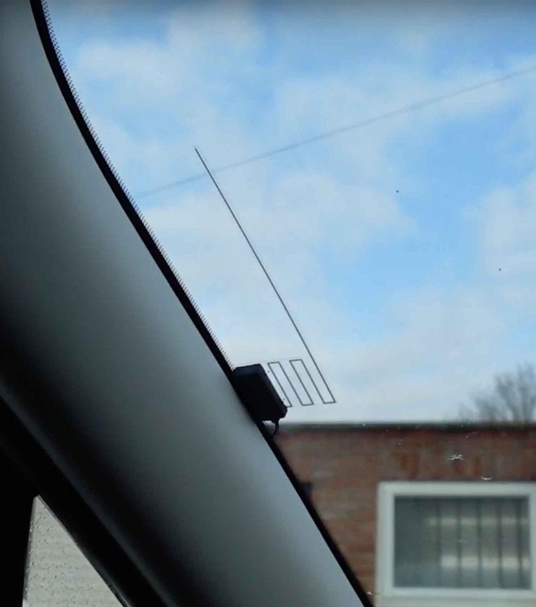 CX-DAB1 Glass Mount DAB Antenna installation